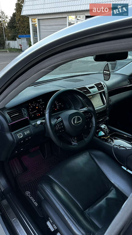 Седан Lexus LS 2007 в Киеве