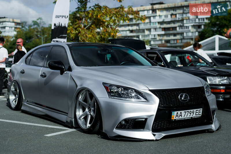 Седан Lexus LS 2007 в Киеве