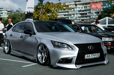 Седан Lexus LS 2007 в 