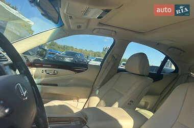 Седан Lexus LS 2011 в 