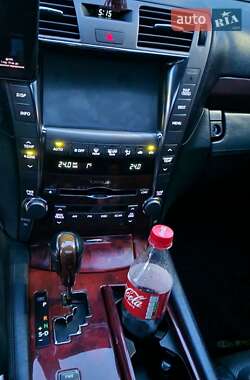 Седан Lexus LS 2007 в Києві