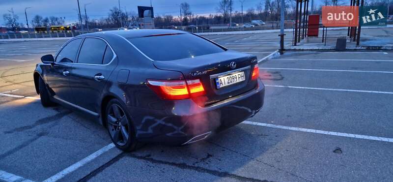 Седан Lexus LS 2007 в Києві