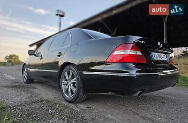 Седан Lexus LS 2005 в 