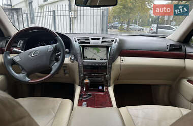 Седан Lexus LS 2006 в 