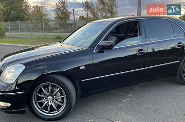 Седан Lexus LS 2002 в 