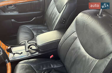 Седан Lexus LS 2002 в 