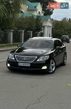 Седан Lexus LS 2007 в 