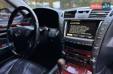 Седан Lexus LS 2007 в 