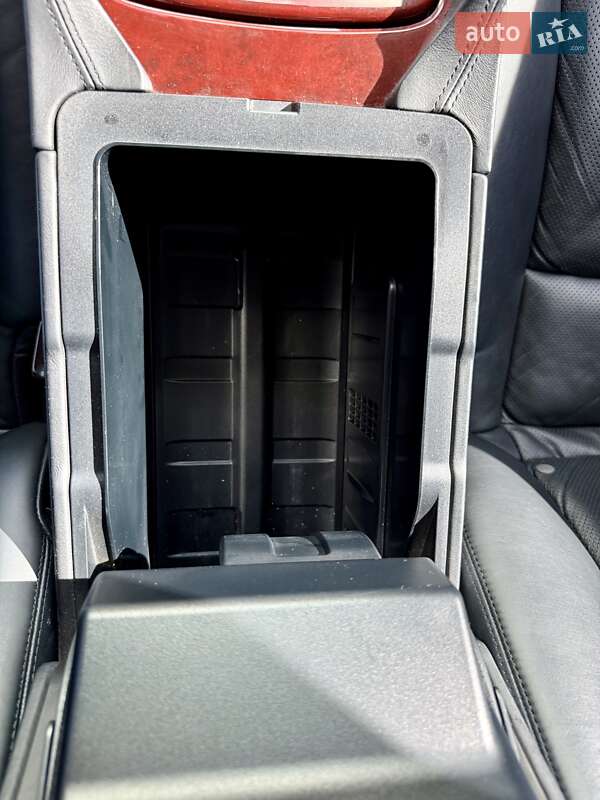 Седан Lexus LS 2009 в Киеве фото 25 Седан Lexus LS 2009 в Киеве
