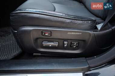 Седан Lexus LS 2005 в 