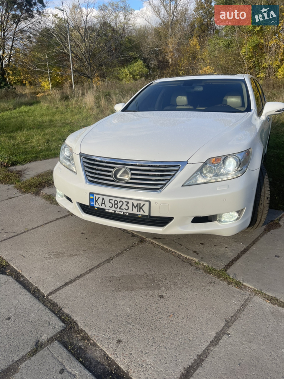 2010 Lexus LS - мініатюра 24