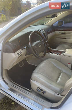 Седан Lexus LS 2010 в Киеве