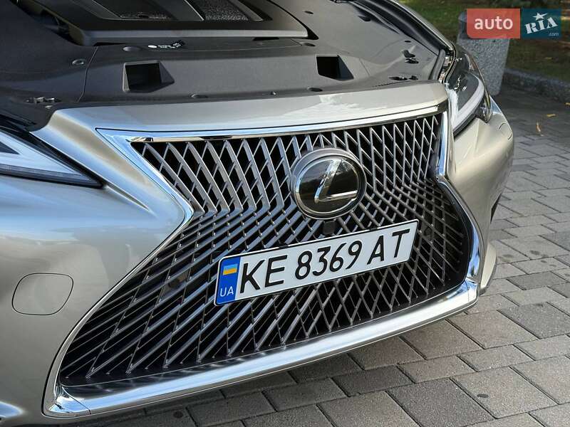 Седан Lexus LS 2020 в Днепре фото 29 Седан Lexus LS 2020 в Днепре