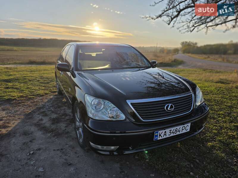 Lexus LS 2005