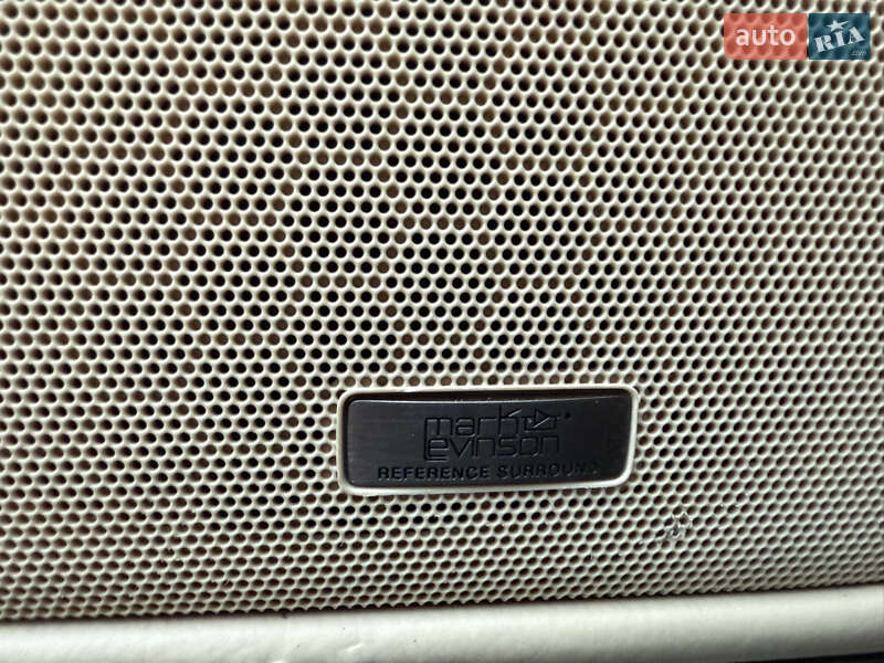 Седан Lexus LS 2011 в Ірпені