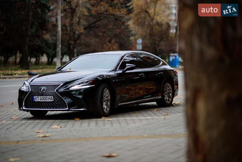 Седан Lexus LS 2018 в Ивано-Франковске