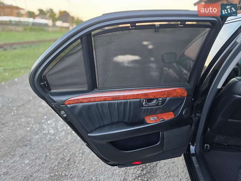 Седан Lexus LS 2005 в Бердичеве