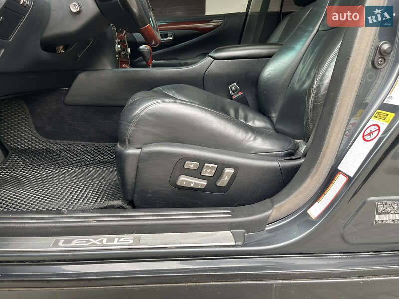 Седан Lexus LS 2007 в Днепре