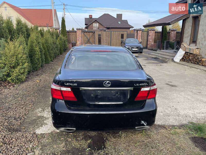 Седан Lexus LS 2007 в Луцке