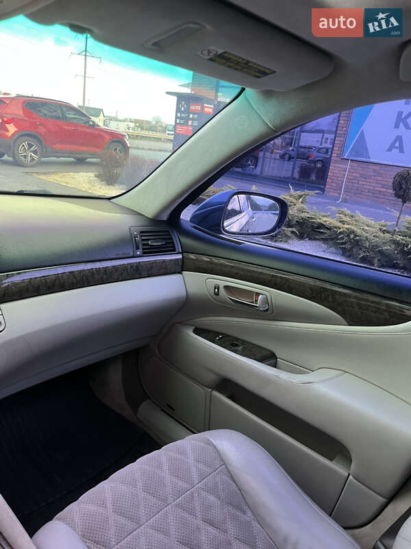 Седан Lexus LS 2008 в Виннице