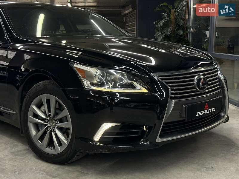 Седан Lexus LS 2013 в Одессе