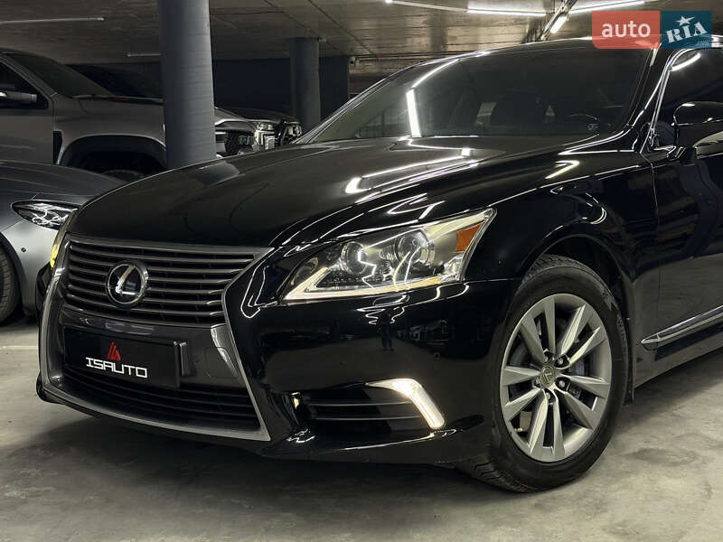 Седан Lexus LS 2013 в Одессе