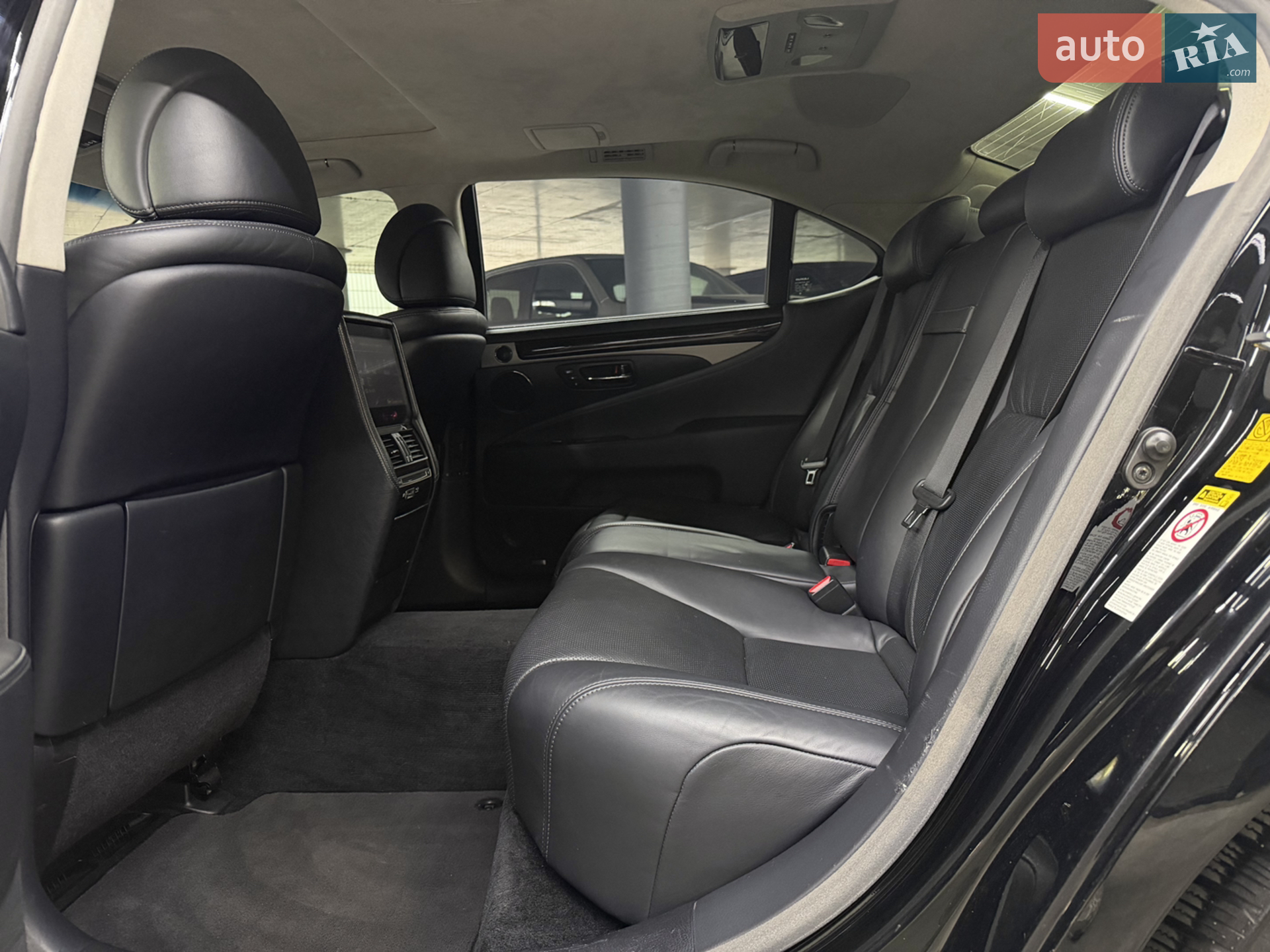 2013 Lexus LS - мініатюра 24