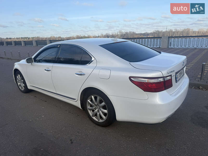 Седан Lexus LS 2009 в Києві фото 3 Седан Lexus LS 2009 в Києві