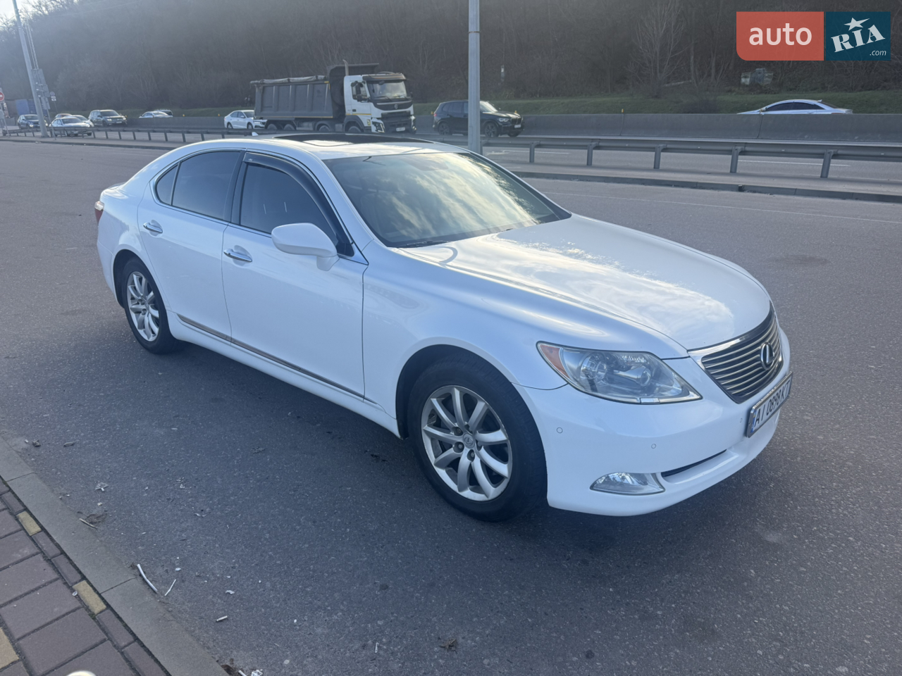 2010 Lexus LS - мініатюра 26