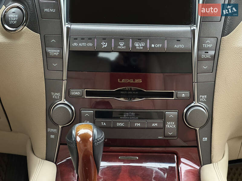 Седан Lexus LS 2007 в Бердичеві