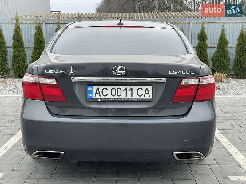 Седан Lexus LS 2007 в Луцке