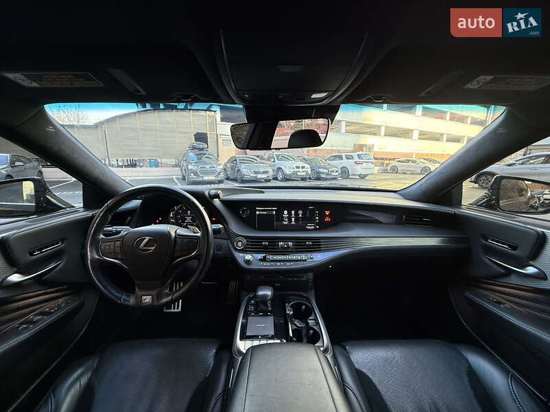 Седан Lexus LS 2018 в Киеве