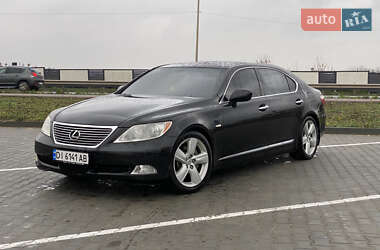 Седан Lexus LS 2008 в Луцке