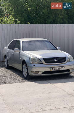 Седан Lexus LS 2001 в Киеве