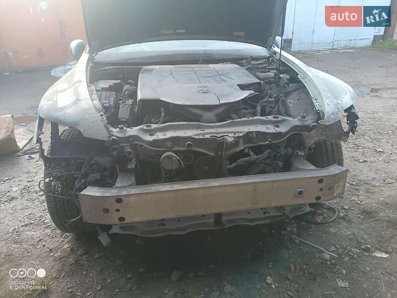 Седан Lexus LS 2010 в Дрогобыче