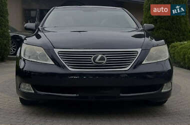 Седан Lexus LS 2007 в Рівному