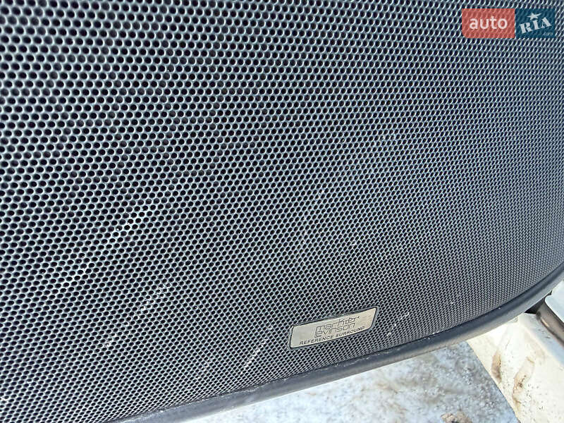 Седан Lexus LS 2014 в Киеве