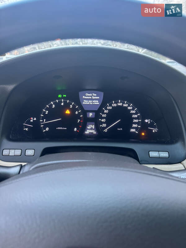 Седан Lexus LS 2007 в Киеве