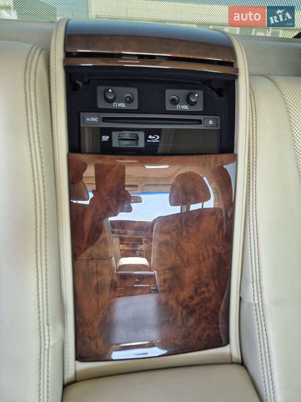 Седан Lexus LS 2013 в Киеве