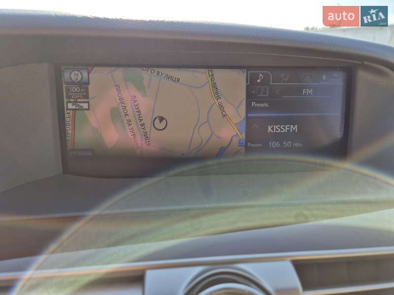 Седан Lexus LS 2013 в Киеве