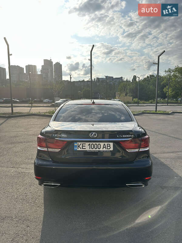 Седан Lexus LS 2013 в Днепре
