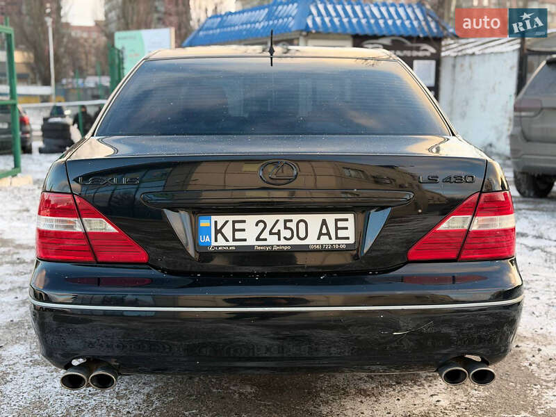 Седан Lexus LS 2004 в Дніпрі