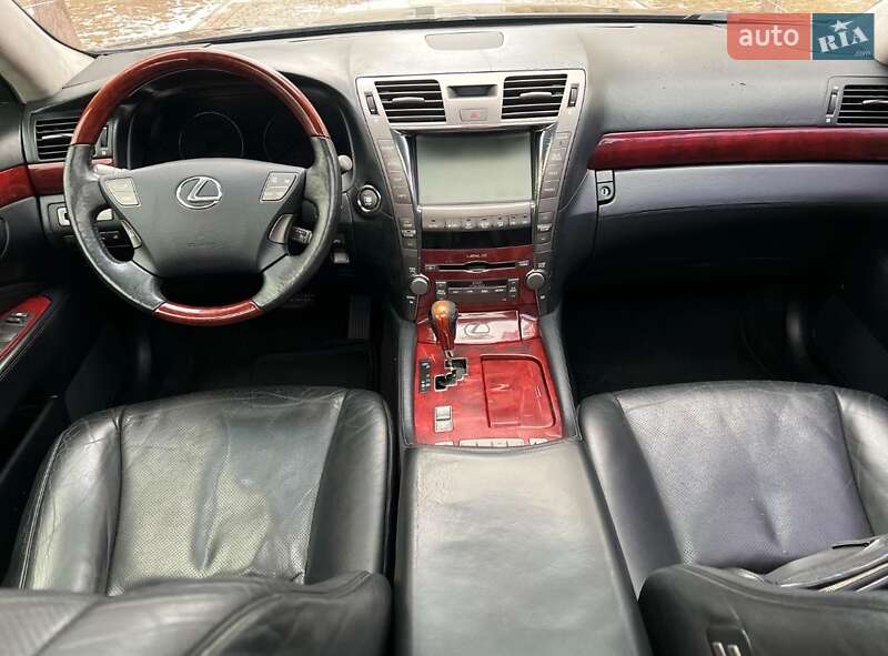 2006 Lexus LS, VIN JTHGL46F075000245:plate — фото 1 (autoria)