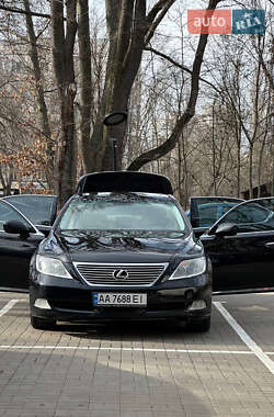 Седан Lexus LS 2009 в Киеве