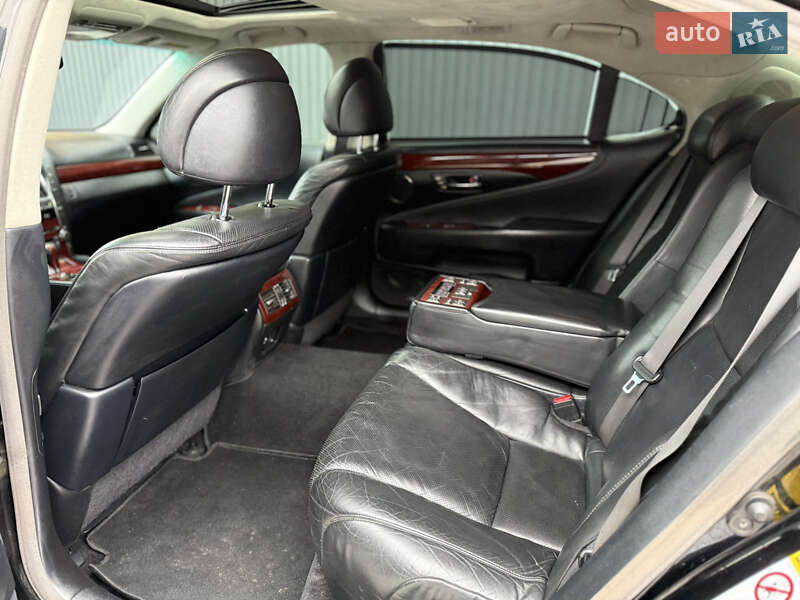 Седан Lexus LS 2007 в Хмельницком фото 53 Седан Lexus LS 2007 в Хмельницком