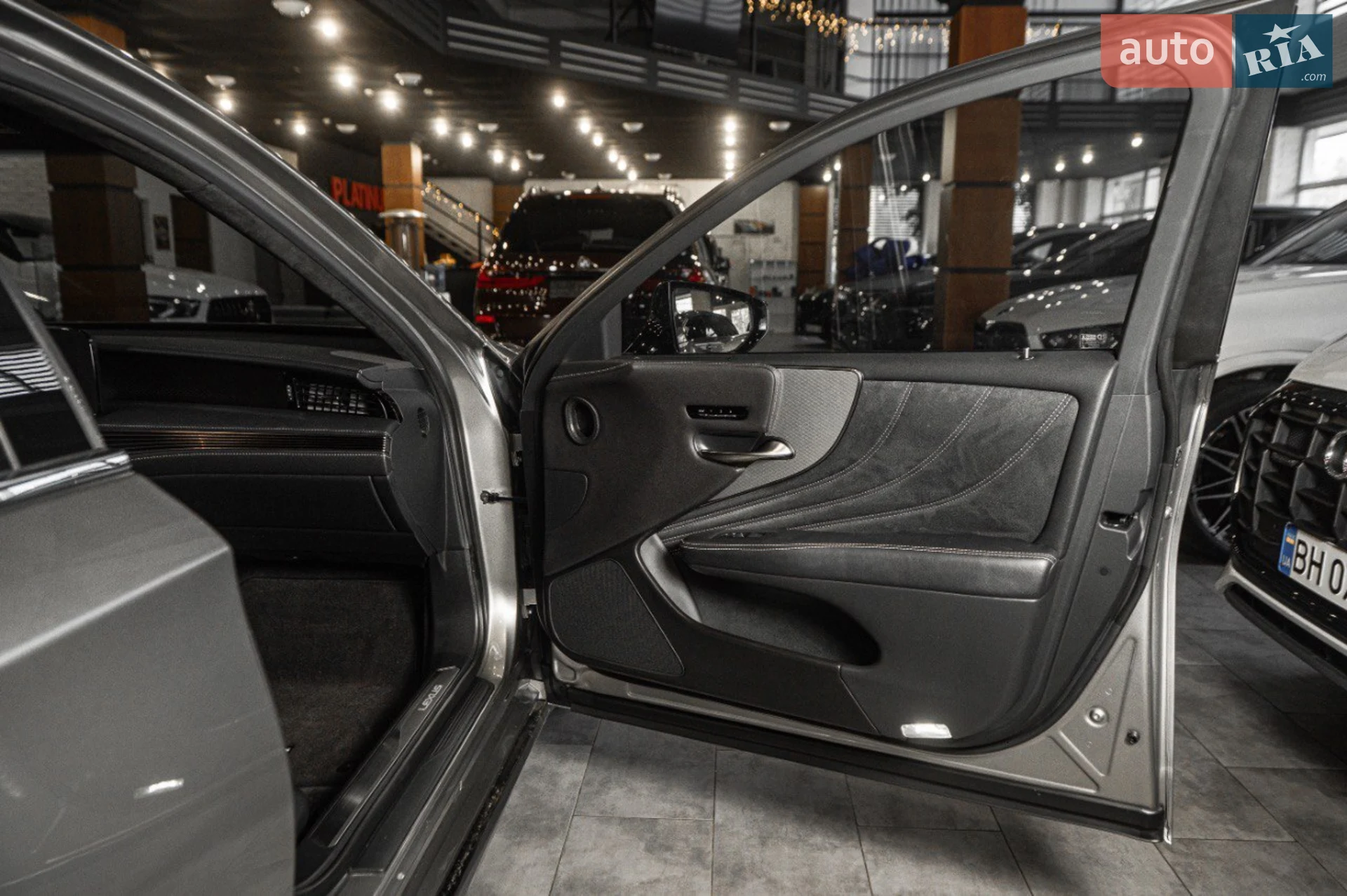 2021 Lexus LS - мініатюра 28