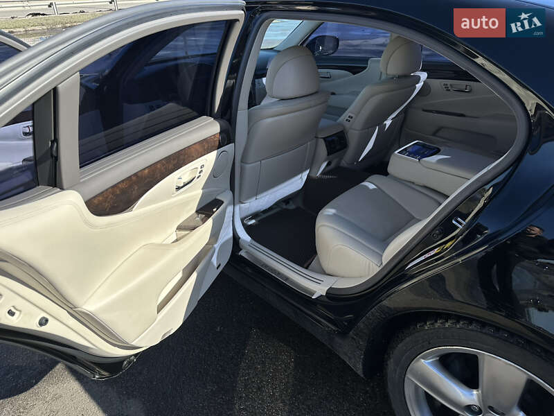 Седан Lexus LS 2008 в Києві фото 19 Седан Lexus LS 2008 в Києві