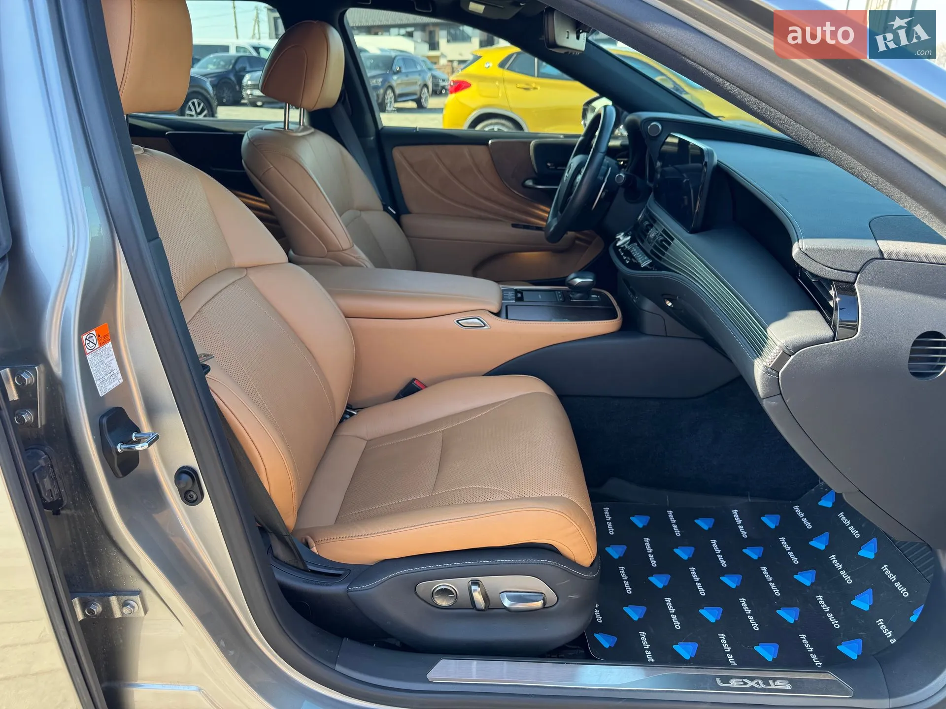 2022 Lexus LS - мініатюра 40