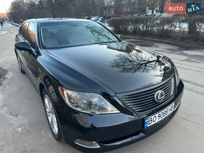 Седан Lexus LS 2008 в Тернополе
