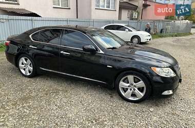 Седан Lexus LS 2008 в Ивано-Франковске